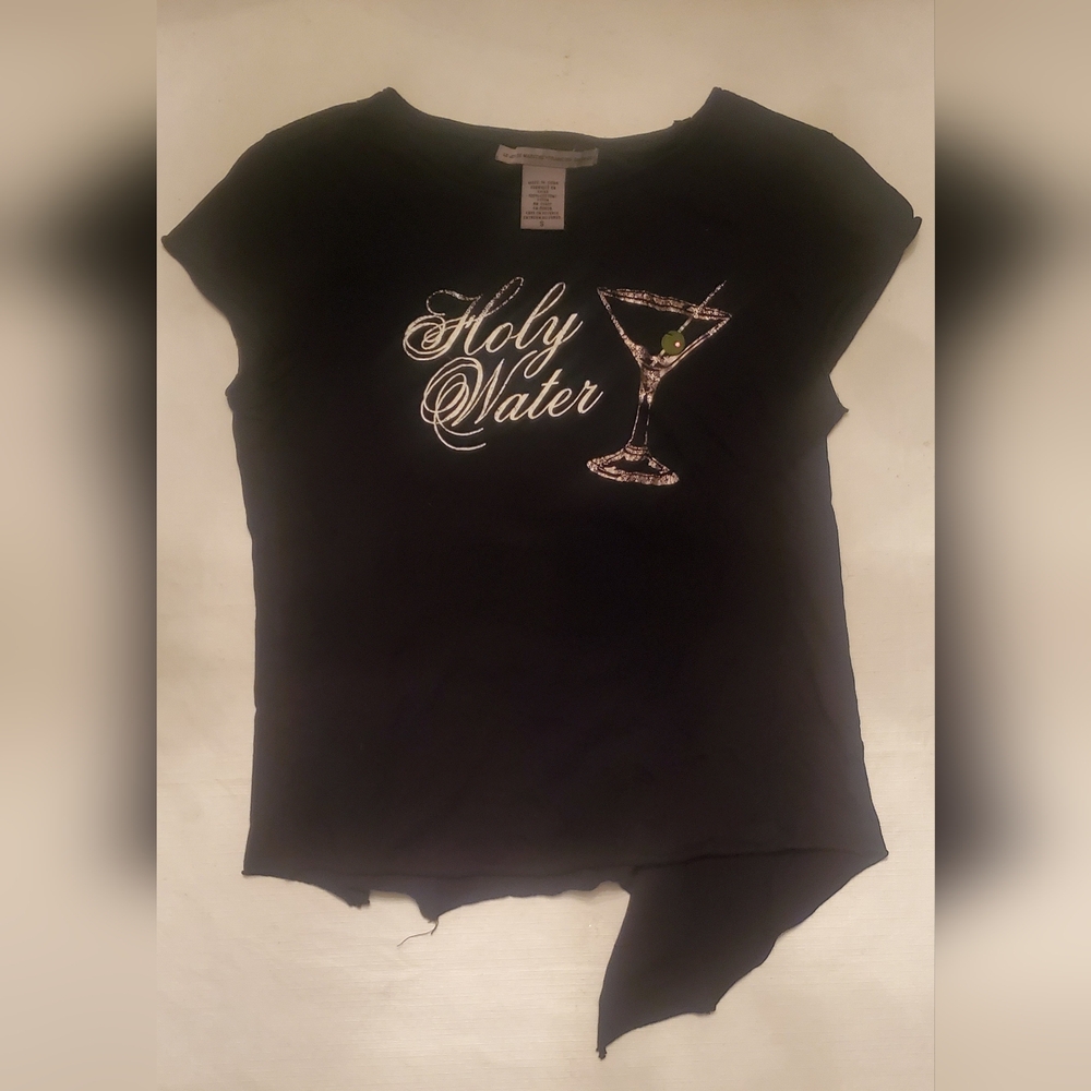 Marithe + Francois Girbaud asymmetric distressed tee size small